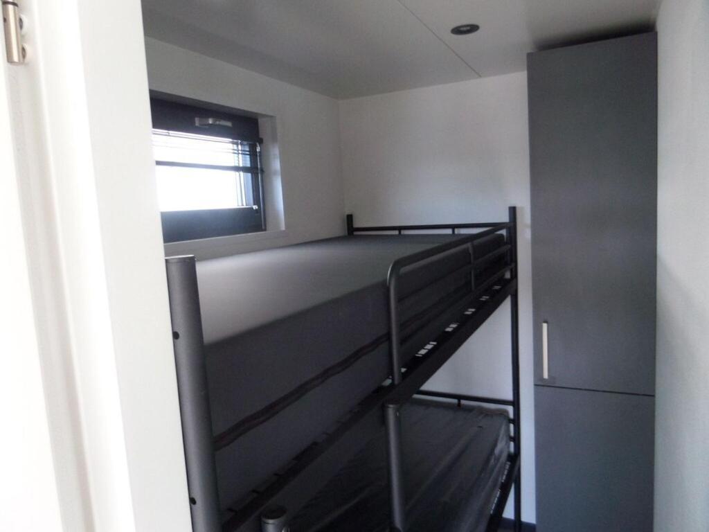 Modern Houseboat With Air Conditioning Located In Marina Uitgeest Exterior photo